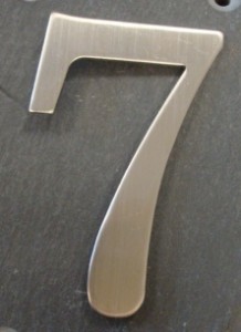 TRADITIONAL HOUSE NUMBER STAINLESS STEEL 7